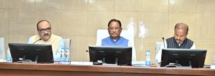 शिक्षा विभाग की समीक्षा बैठक