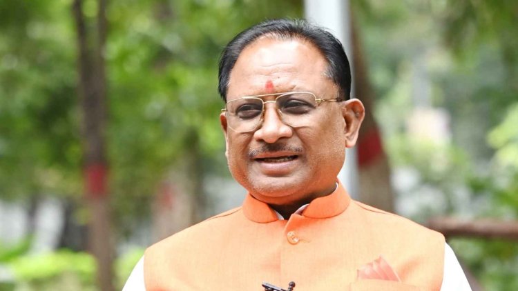 नाचा के जनक दाऊ दुलार सिंह मंदराजी की जयंती पर मुख्यमंत्री श्री विष्णुदेव साय ने किया नमन