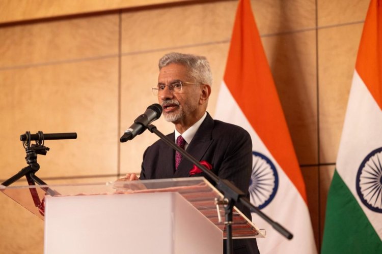 विदेश मंत्री डॉ. जयशंकर ने यूएई के राष्ट्रपति मोहम्मद बिन ज़ाएद अल नाहयान से की मुलाक़ात