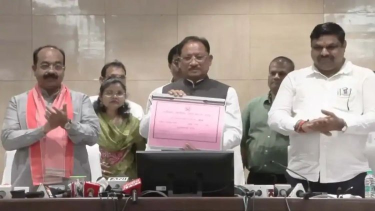 10वीं में रिया साहू-संध्या नायक, 12वीं में जिज्ञासु वर्मा टॉपर, जानें कितने प्रतिशत अंक हासिल किए