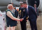 प्रधानमंत्री नरेंद्र मोदी पांच देशों की यात्रा के दूसरे चरण में नीदरलैंड्स पहुंचे